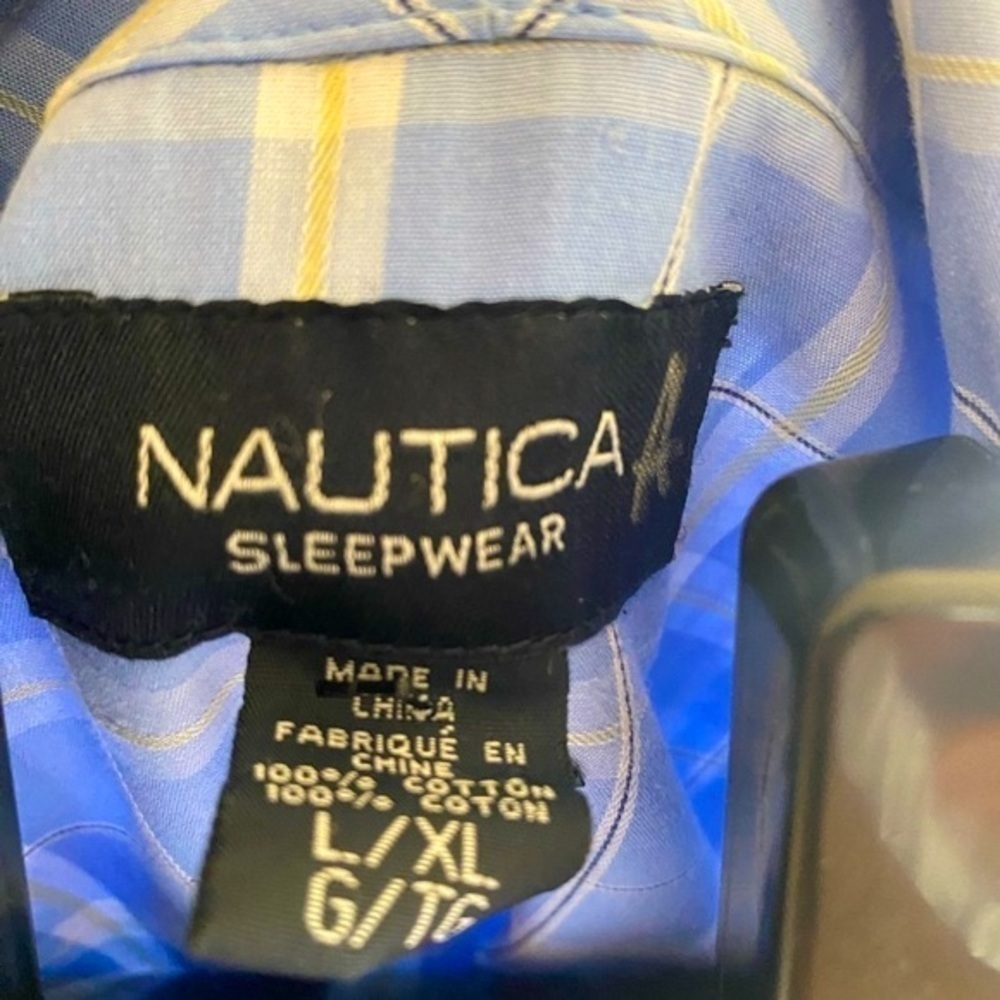 NAUTICA Ultra Lightweight Windowpane Robe with Sash - Picture 3 of 10